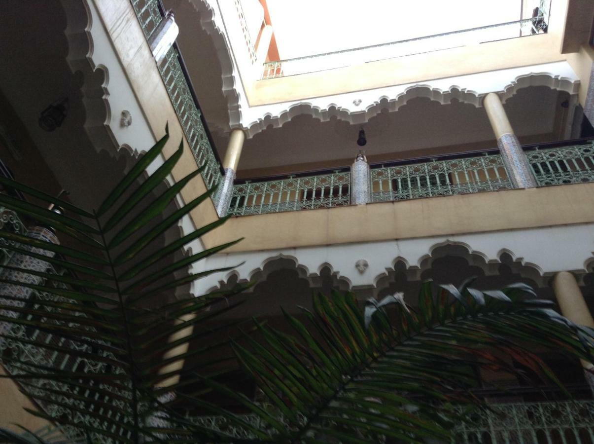 Hotel Faouzi Marrakesh Luaran gambar